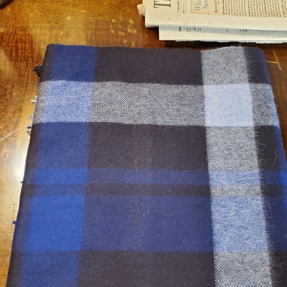 Raffi Wool and Cashmere Men's Scarf (Ocean) +NWT - Picture 4 of 8